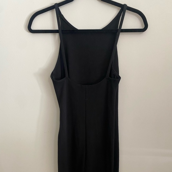 Black Lulus mini bodycon dress. - Picture 4 of 6